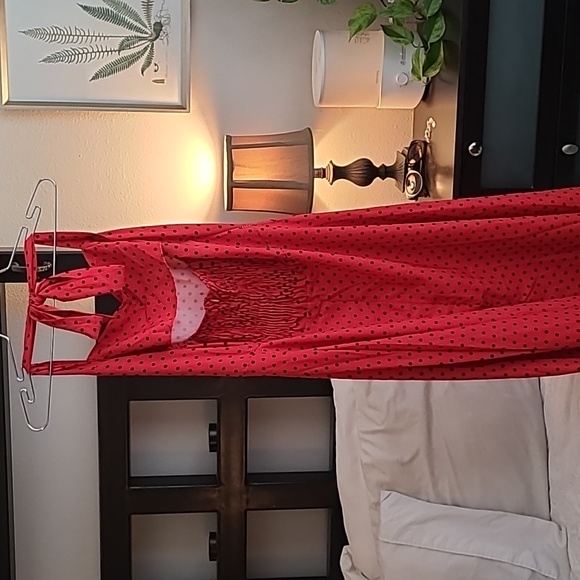 Red and Black Polka Dot Halter Midi  Sweetheart Pinup Dress with smocking - Picture 7 of 12